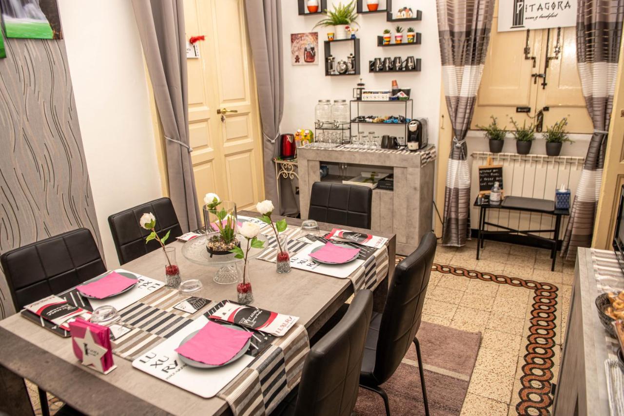 ホテル Pitagora House タラント エクステリア 写真